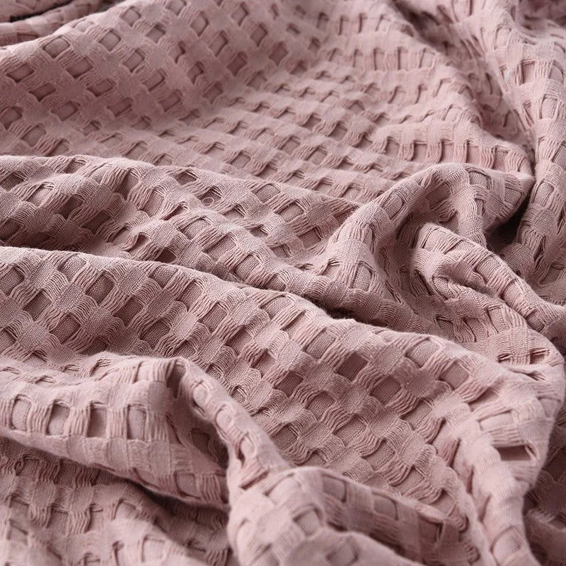 Cotton waffle blanket – Lightweight organic cotton – Earthy tones – Versatile home accessory 2