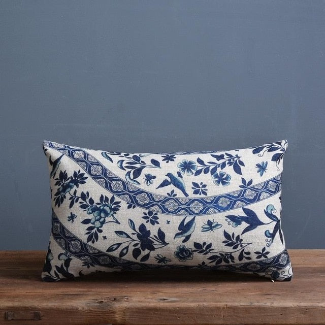 Couch cushion cover – Linen-cotton blend – Imperial blue – Traditional Chinese porcelain pattern – 17.7 x 17.7 in 5