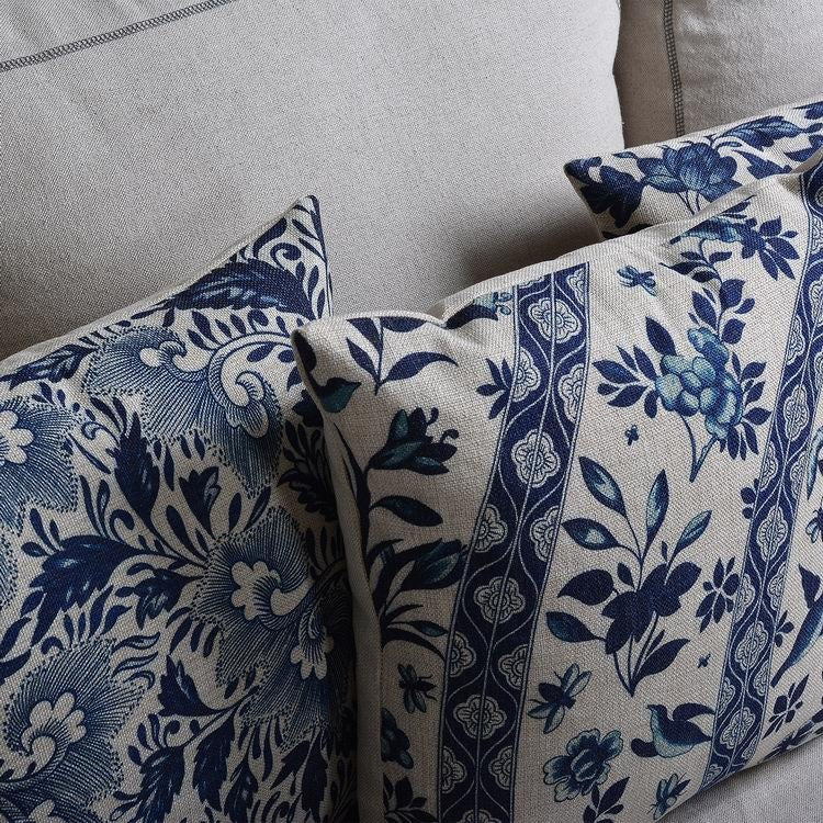Couch cushion cover – Linen-cotton blend – Imperial blue – Traditional Chinese porcelain pattern – 17.7 x 17.7 in 8