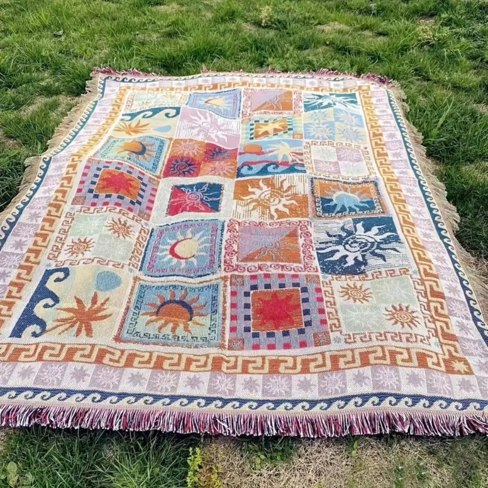 Cozy Outdoor Picnic Blanket - Large Lightweight Microfiber Mat for Beach, Camping, and All Seasons 4