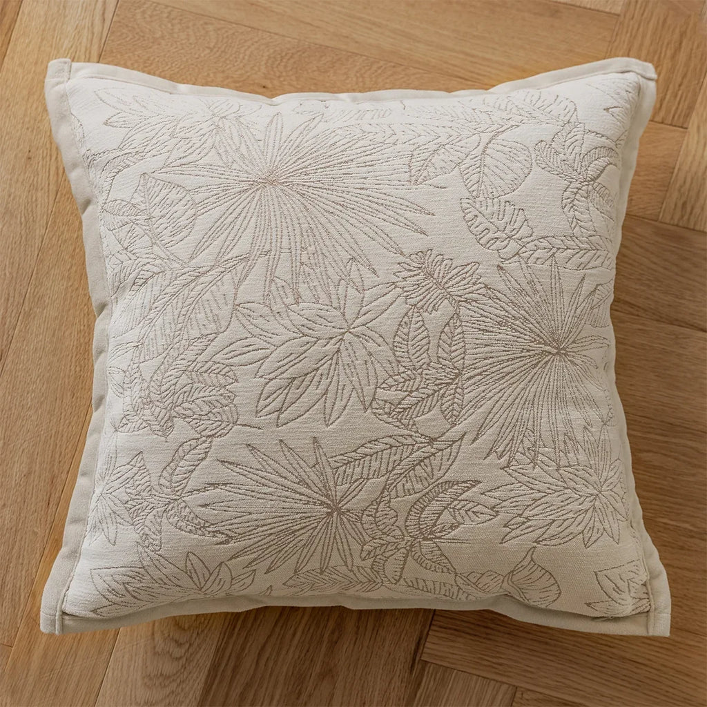 Cushion cover – Jacquard fabric – Cream and coffee colors – 18 x 18 in – Nature-inspired decorative accessory 10