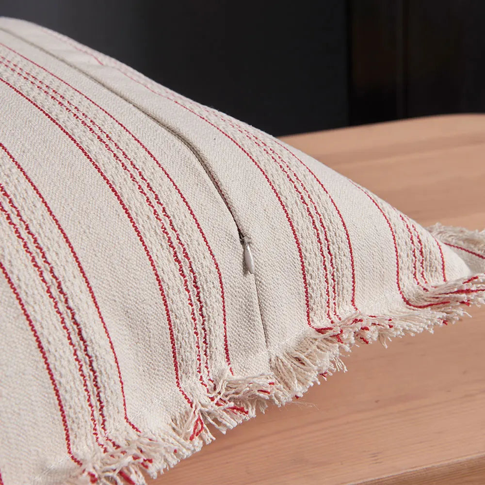 Cushion cover – Jacquard weave – Elegant fringe details – Soft cotton-polyester blend – 17.7 x 17.7 in 7