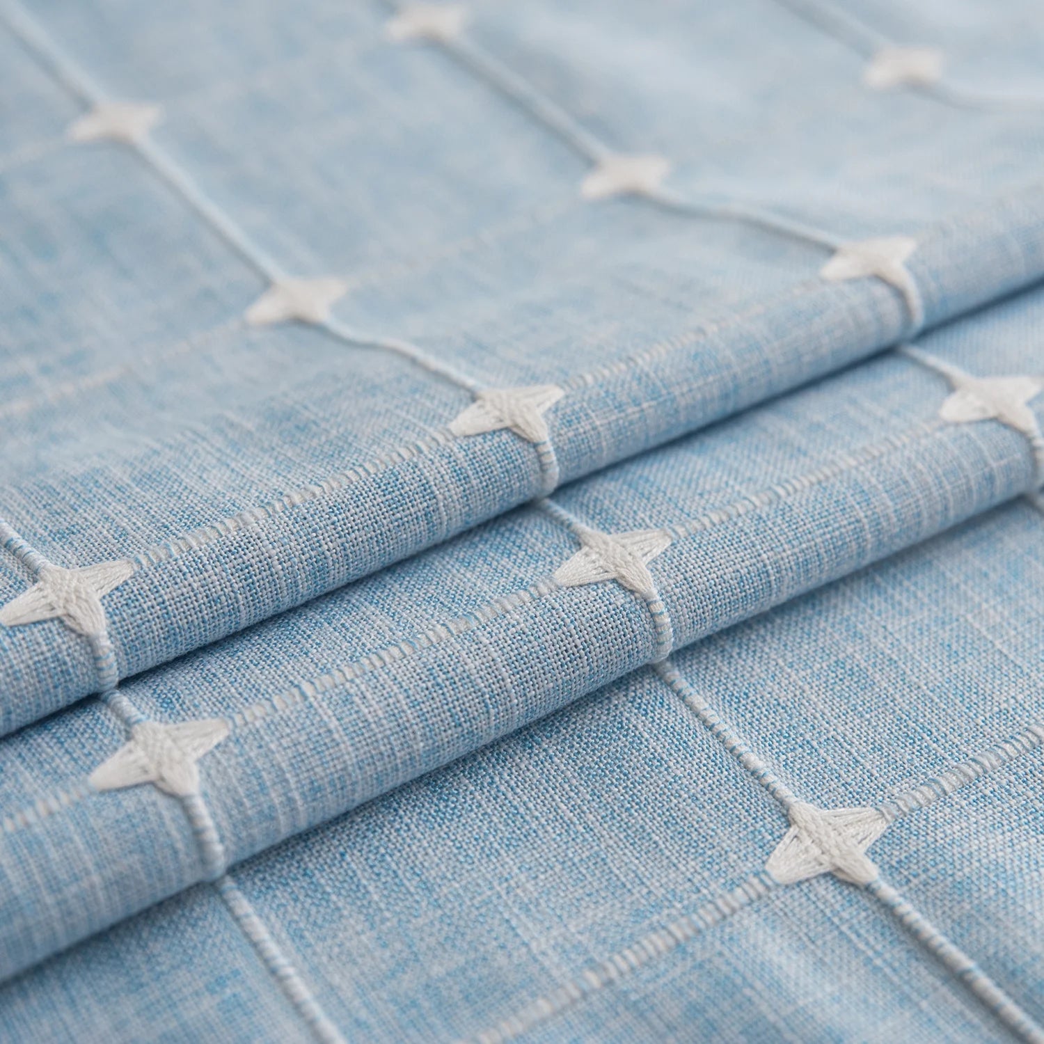 Custom Linen Tablecloth with Blue Stripes - Elegant Christmas Table Cover, Customizable Size for Banquet Dining 4