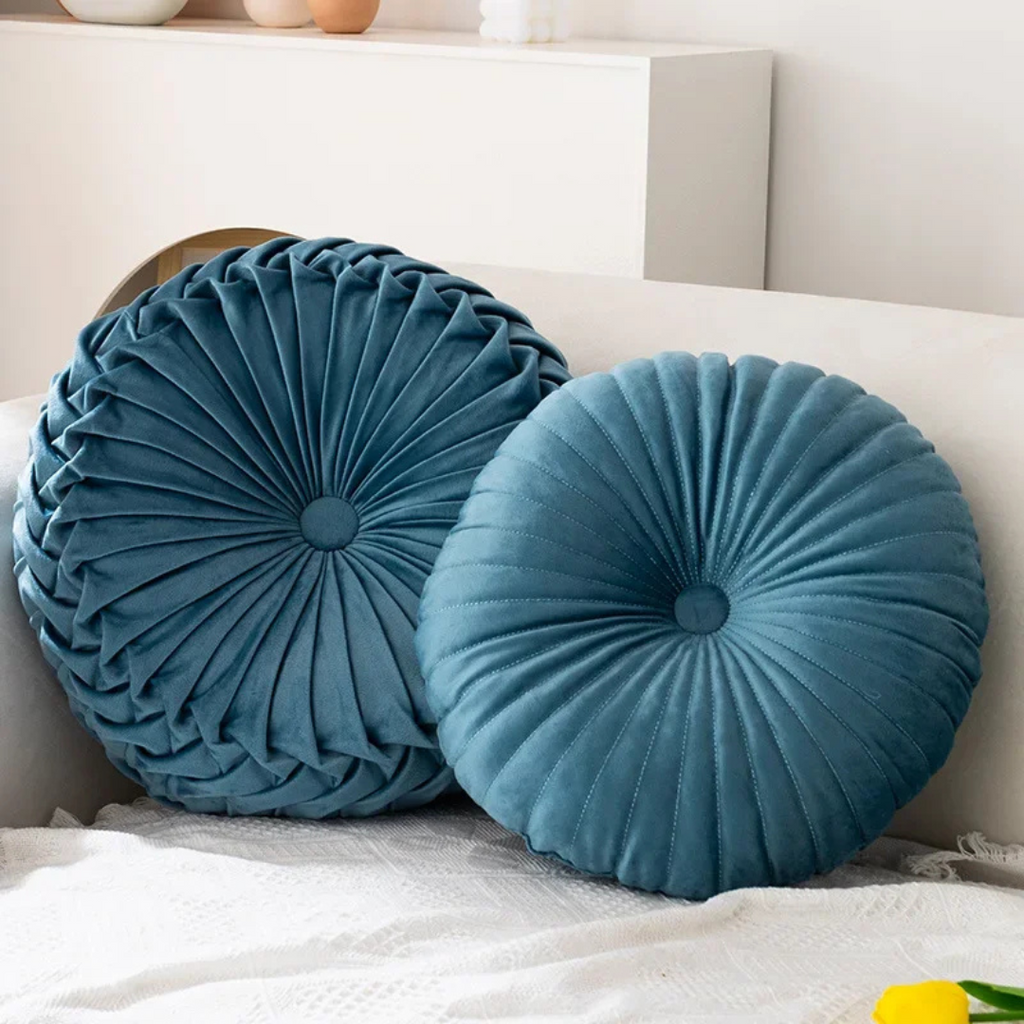 Decorative pillow – Fluffy polyester and cotton – Soft comfort for couch or bedroom 3