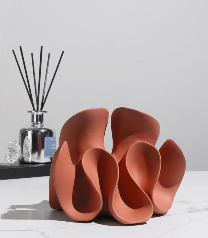 Decorative sculpture – Handcrafted resin – Coral-inspired design – Terracotta red – Elegant home accent 0
