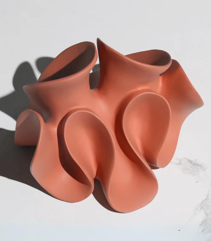 Decorative sculpture – Handcrafted resin – Coral-inspired design – Terracotta red – Elegant home accent 6