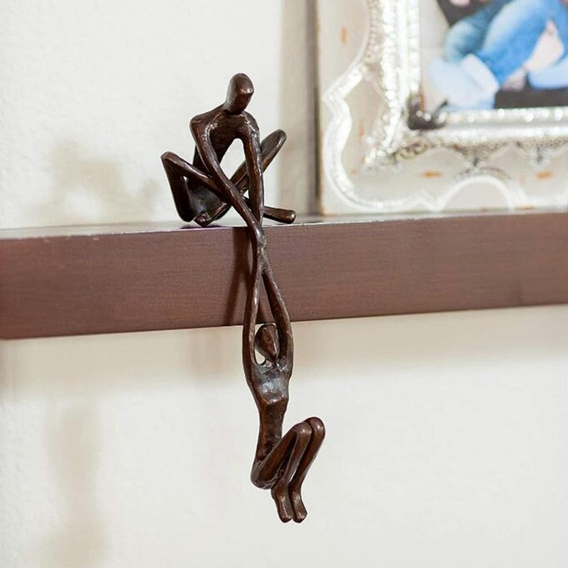 Decorative statue – Polystone – Elegant design – Symbol of love – 8 x 4 in 2