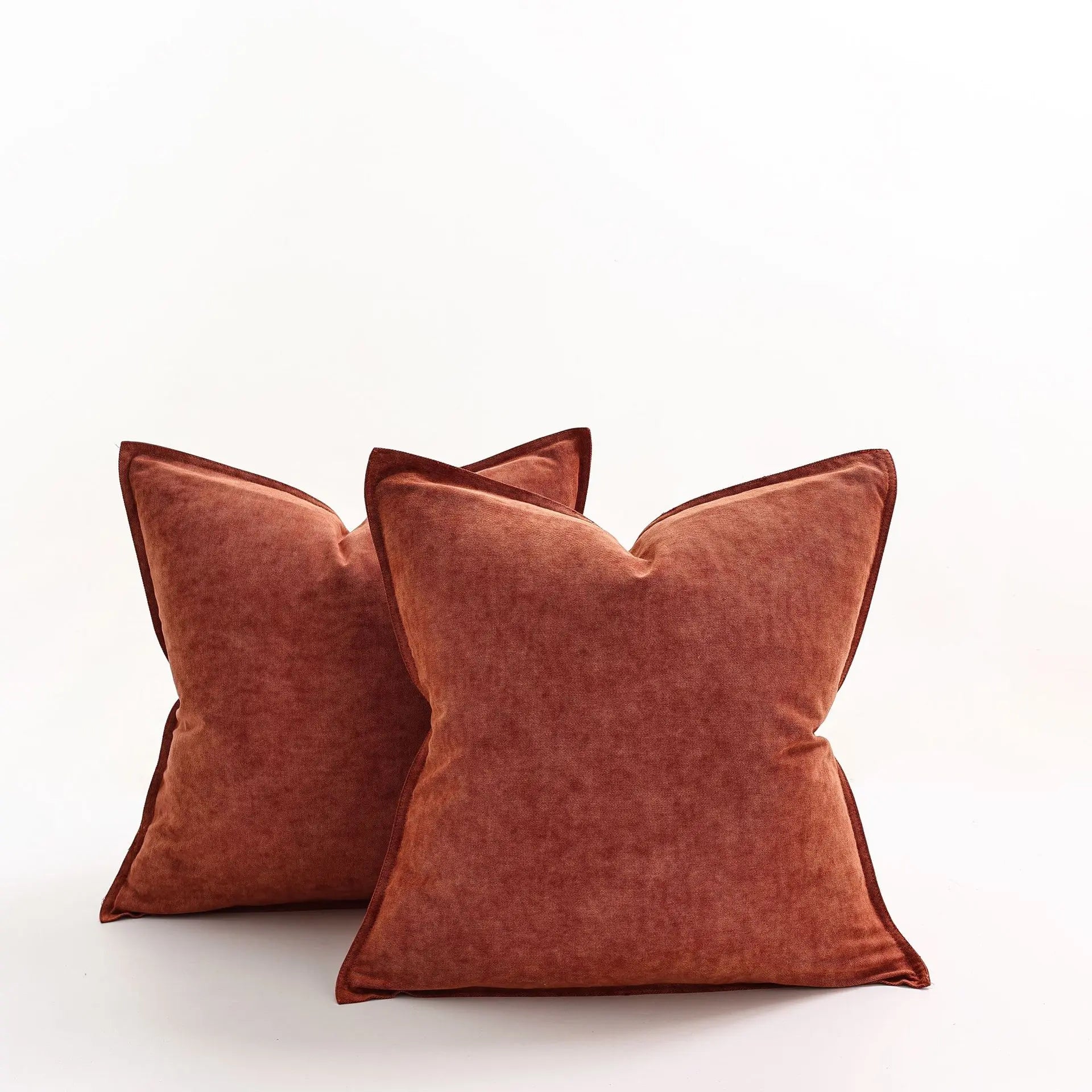 Denim cushion cover – Yarn-dyed polyester – Modern rustic design – Versatile home accessory 11