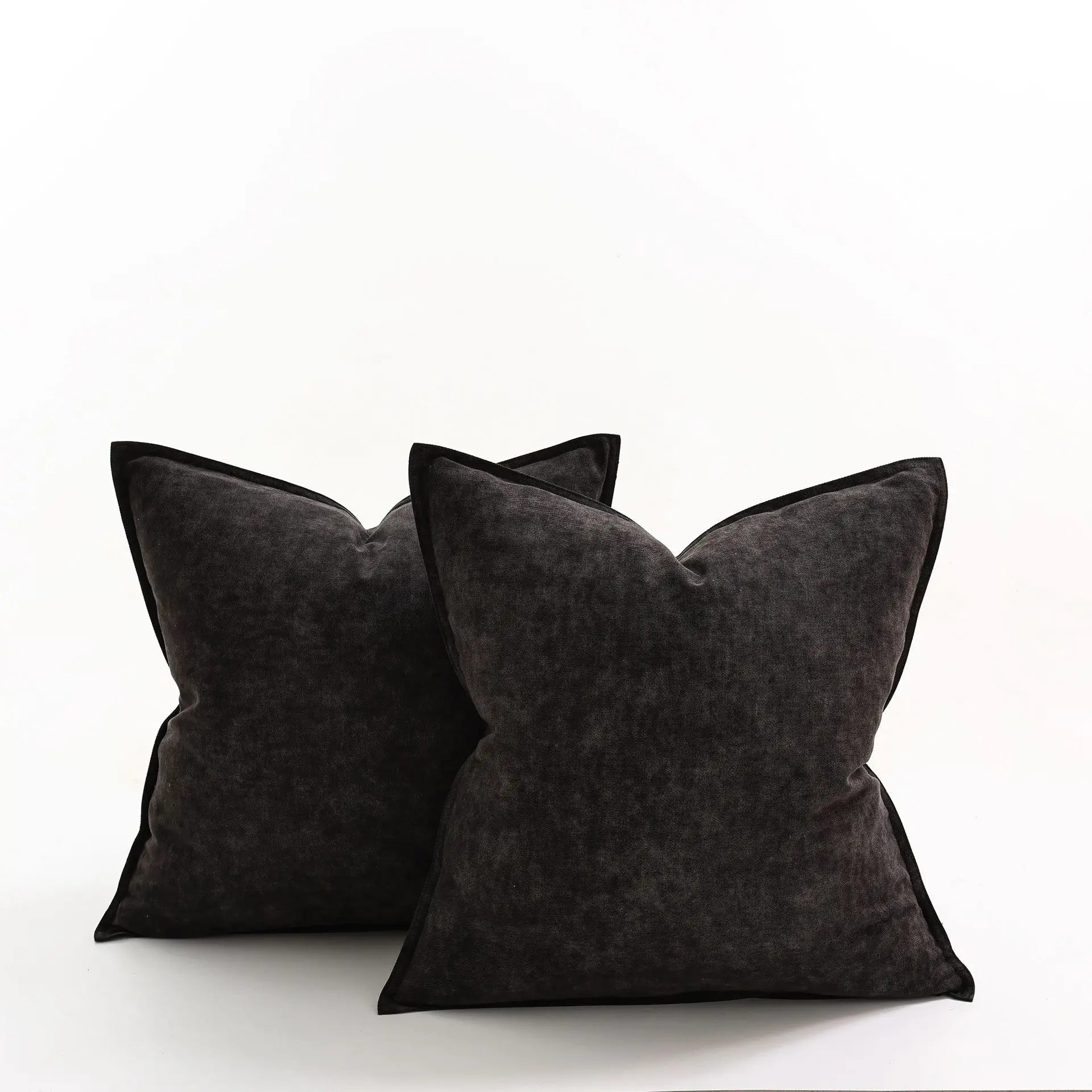 Denim cushion cover – Yarn-dyed polyester – Modern rustic design – Versatile home accessory 12