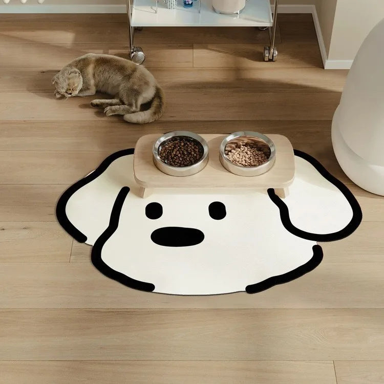 Absorbent diatom mud cat food mat in natural beige, featuring a non-slip design to prevent spills and messes. Ideal for keeping feeding areas 0