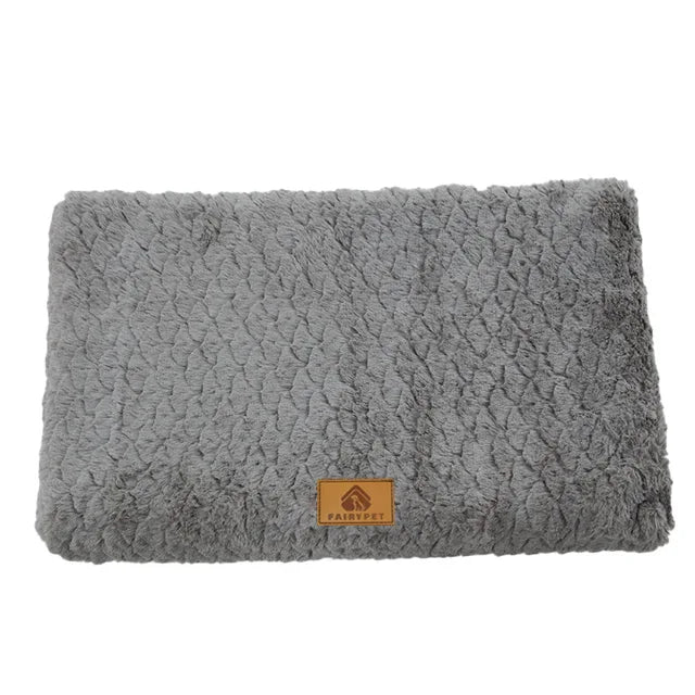 Large ultra-comfort plush dog bed mat in soft gray, featuring a non-slip design for stability. Ideal cozy retreat for all breeds, offering a warm 3