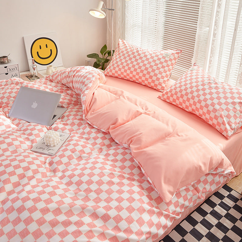 Duvet cover – Soft cotton-polyester blend – Mini checkered design – Cozy bedding for queen or king size 11