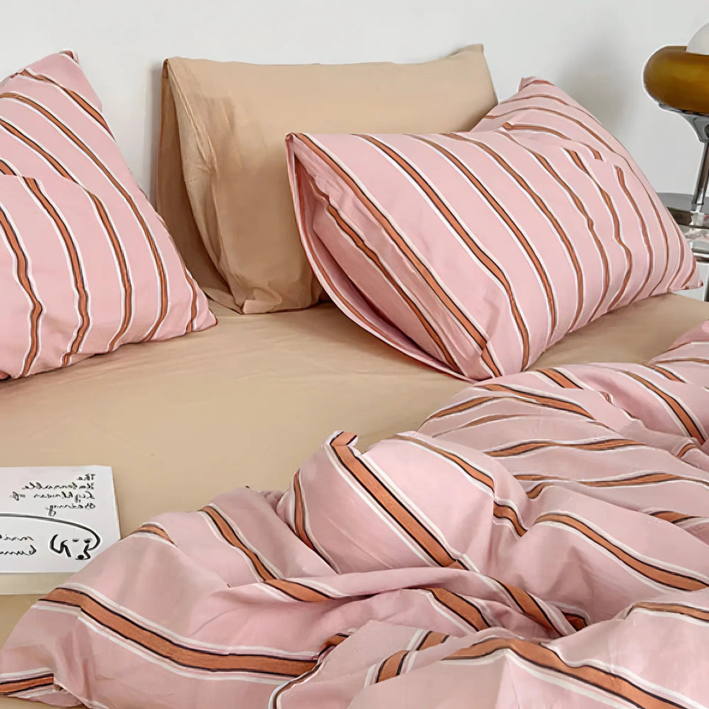 Duvet cover set – 100% cotton – Pink stripe design – Queen or king size – Modern bedroom essential 3