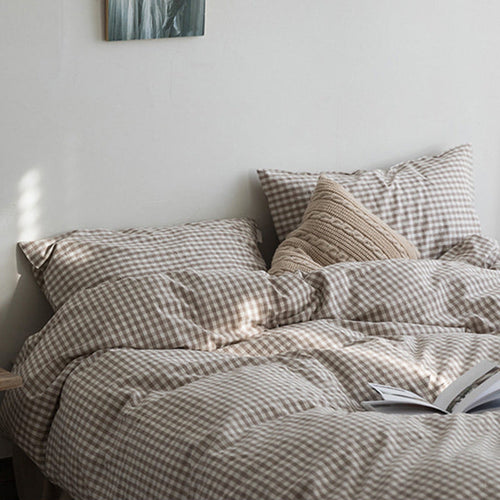 Duvet cover set – Soft cotton blend – Brown gingham design – Cozy minimalist style – Available in Twin, Queen, King 0