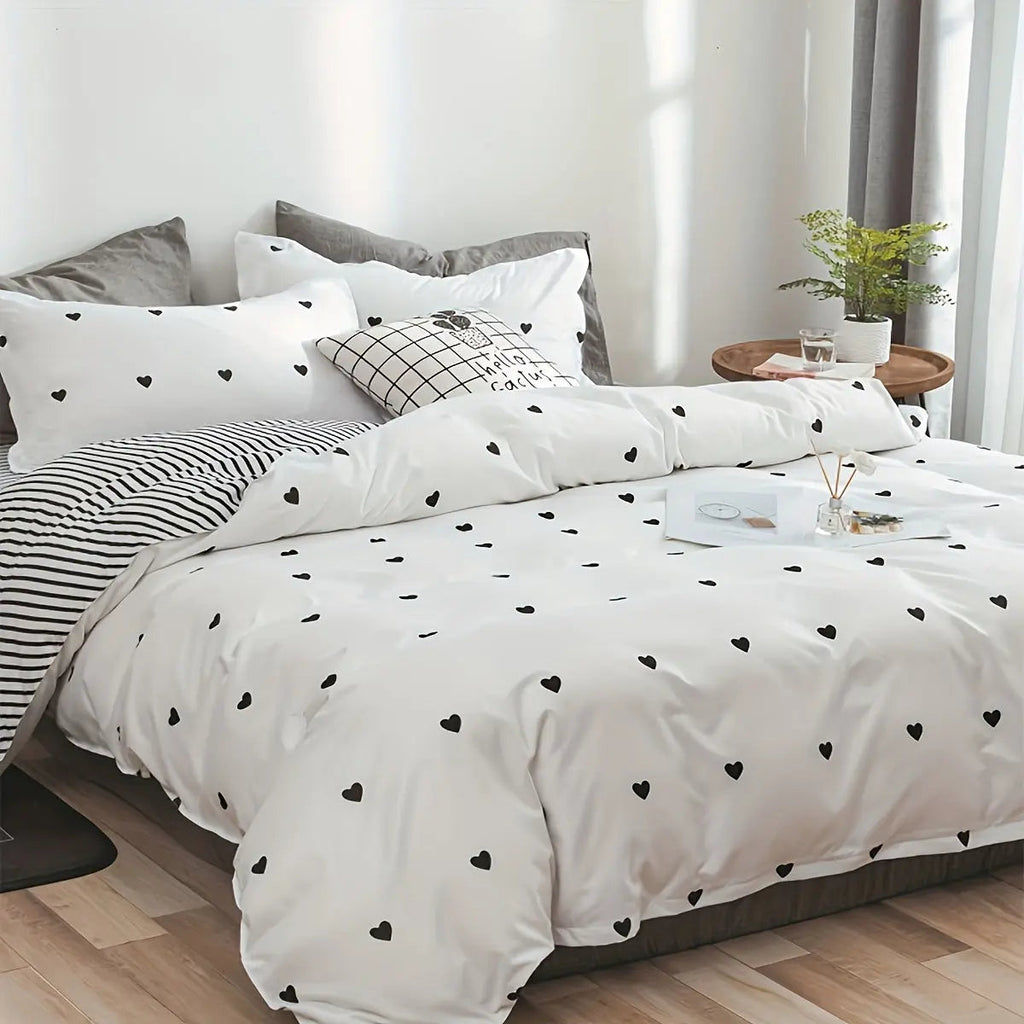 Duvet cover set – Soft polyester – Black love print – Cozy bedroom accessory 1