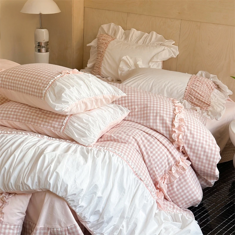 Elegant French Grid | Bedding Set with Duvet Cover & Pillowcases - All-Season Comfort for Stylish Bedrooms
