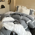 Elegant French Grid | Bedding Set with Duvet Cover & Pillowcases - All-Season Comfort for Stylish Bedrooms