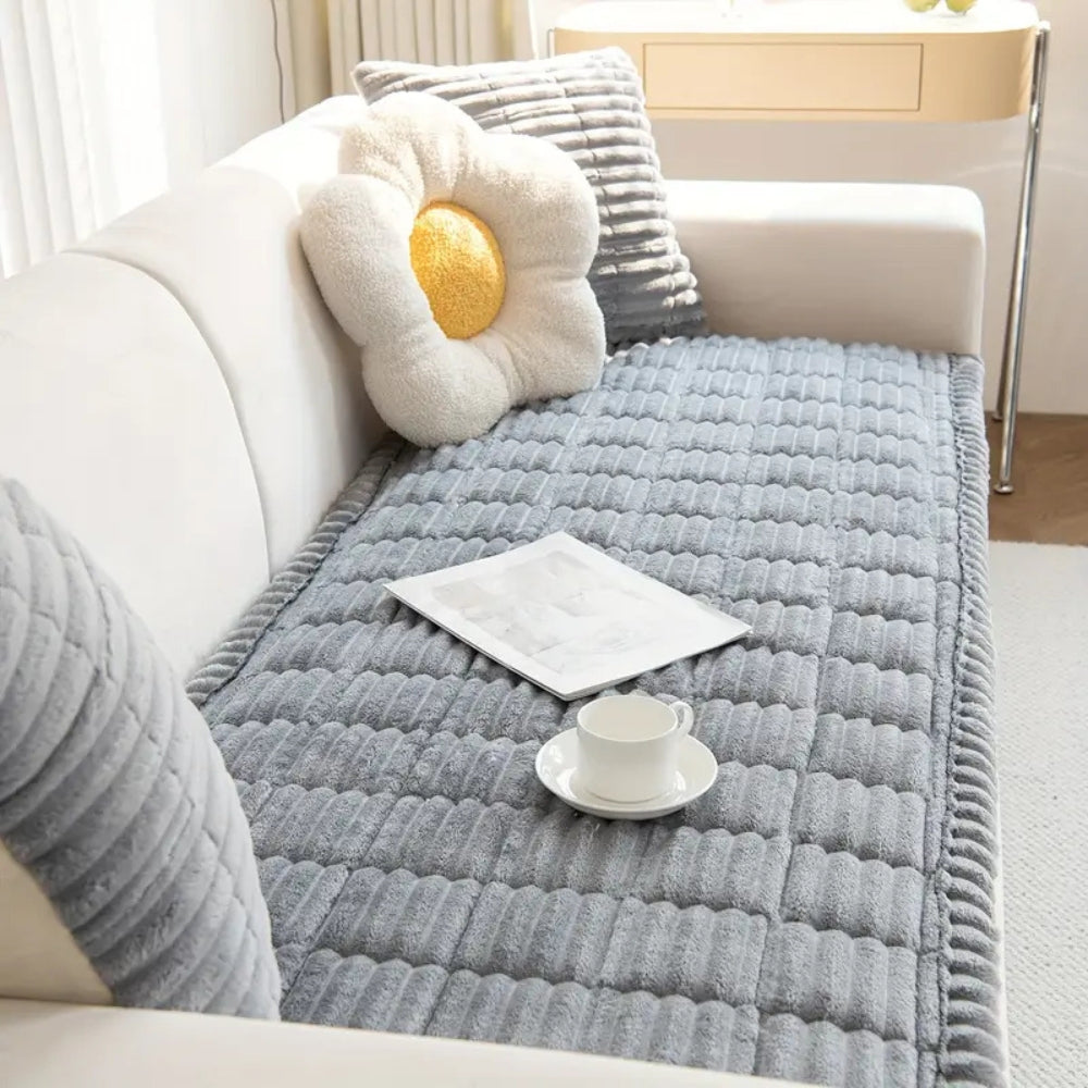 Elegant Plush Couch Cover with Anti-Slip Design Ð Cozy Protection for Your Living Room 5