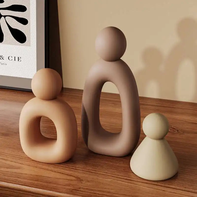 Family statue – Modern resin sculpture – White and grey finish – Nordic home decor for living room or bedroom 0