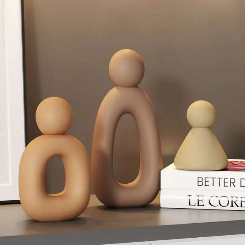 Family statue – Modern resin sculpture – White and grey finish – Nordic home decor for living room or bedroom 2