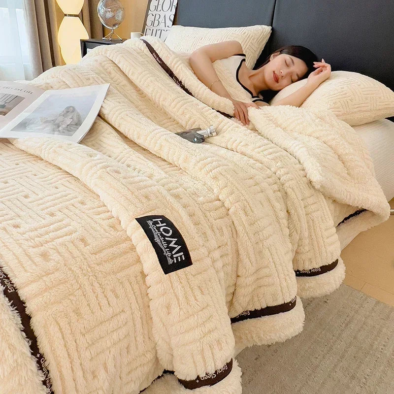 Fleece blanket – Soft and fluffy – Warm breathable throw – Cozy home accessory for living room 11