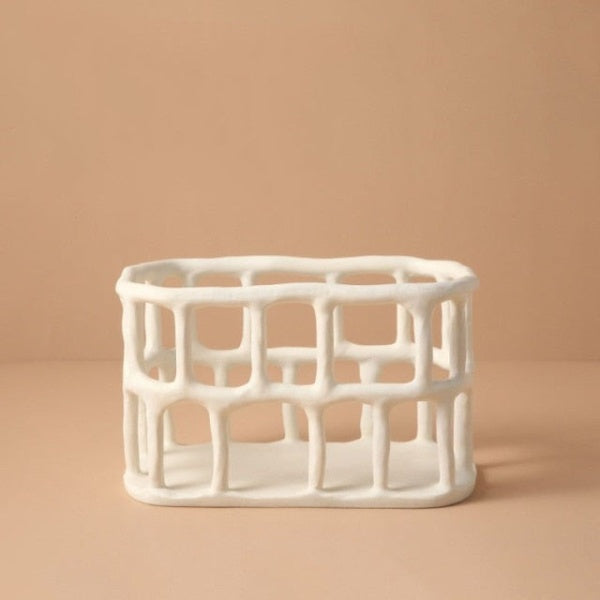 Fruit basket – Resin material – Unique cage design – Versatile storage solution for home décor 2