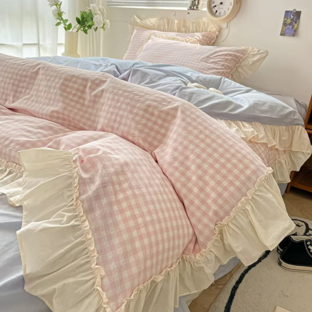 Gingham Check Bedding Set with Ruffled Edges – Cozy Cotton-Microfiber Blend 0
