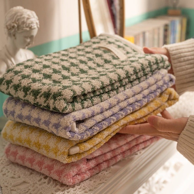 Houndstooth towel set – Soft cotton – Elegant design – Stylish bathroom accessory 2