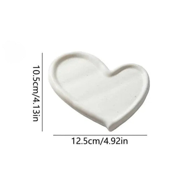 Jewellery tray – Durable ceramic – Heart-shaped design – Elegant organizer for rings and necklaces – 6.5 x 6.5 in 3