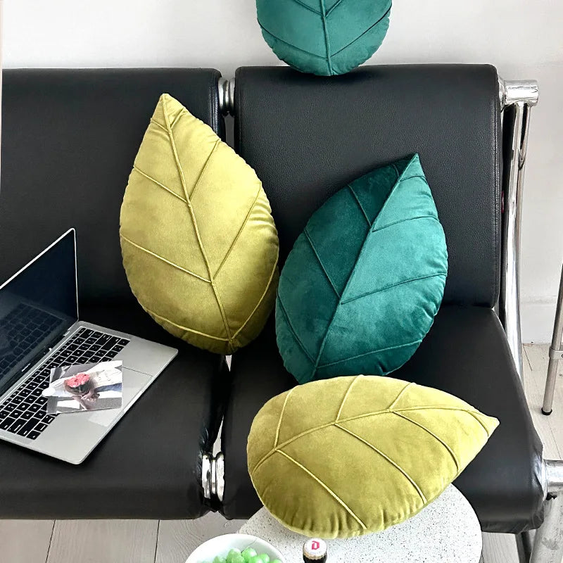 Leaf-shaped pillow – Plush material – Green design – Cozy living room accent – 15 x 9.8 in 3