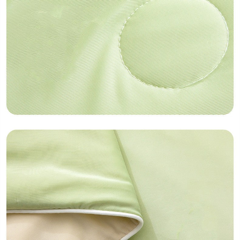 Lightweight quilt – Cool-touch fabric – Breathable design – Ideal for summer nights 7