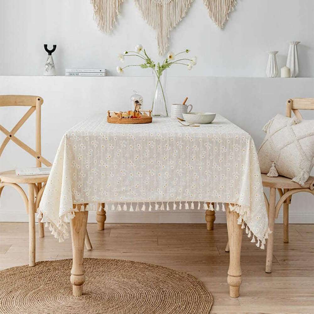 Linen tablecloth – Daisy embroidered design – Soft white fabric – Perfect for dining occasions 1