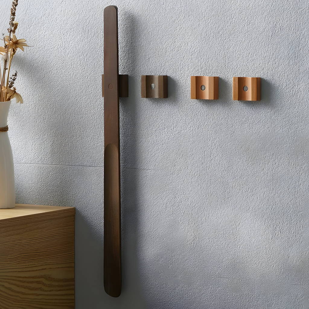 Long Wooden Shoehorn | Extra Long Handled Design with Magnetic Feature Ð Perfect for Seniors and Effortless Shoe Wearing 3