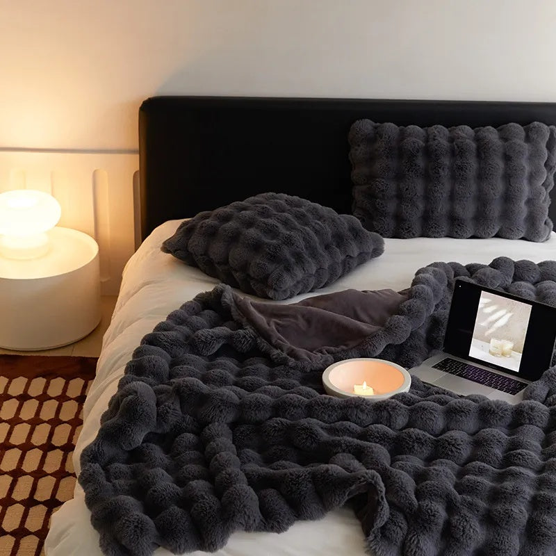 Luxurious Faux-Fur Blanket Throw, All-Season Softness, 50 x 60 Inches, Premium Comfort, Ideal for Home and Travel 9