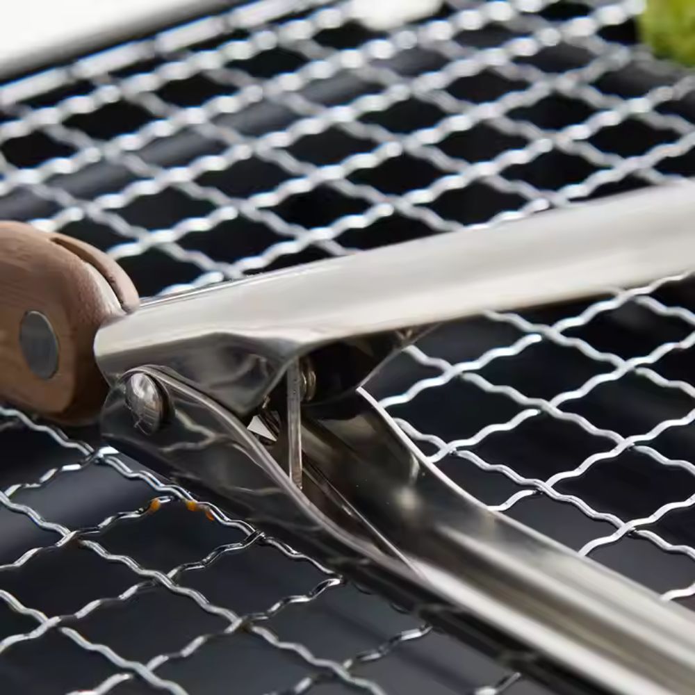 Luxury Kitchen Tongs Set with Stainless Steel and Wooden Handles – Ergonomic and Stylish Cooking Tools 3