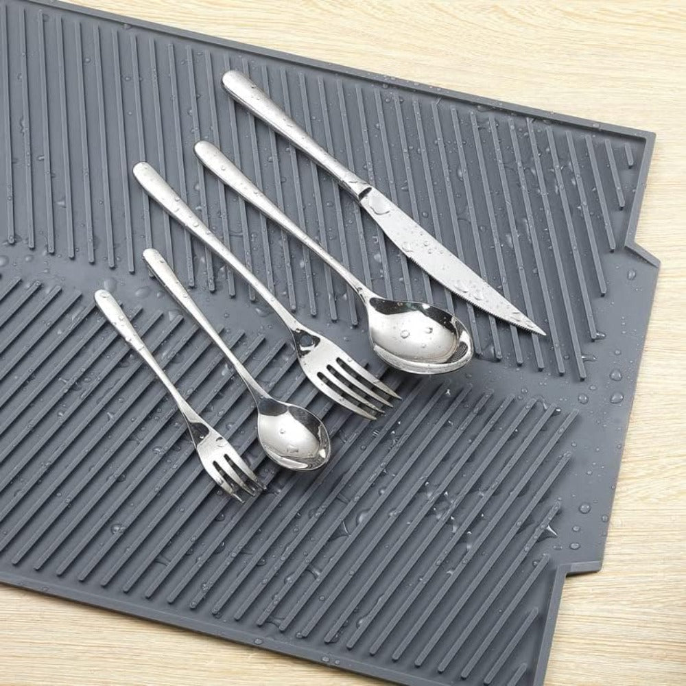 Luxury Silicone Draining Mat – Heat-Resistant Kitchen Solution for Modern Interiors 3