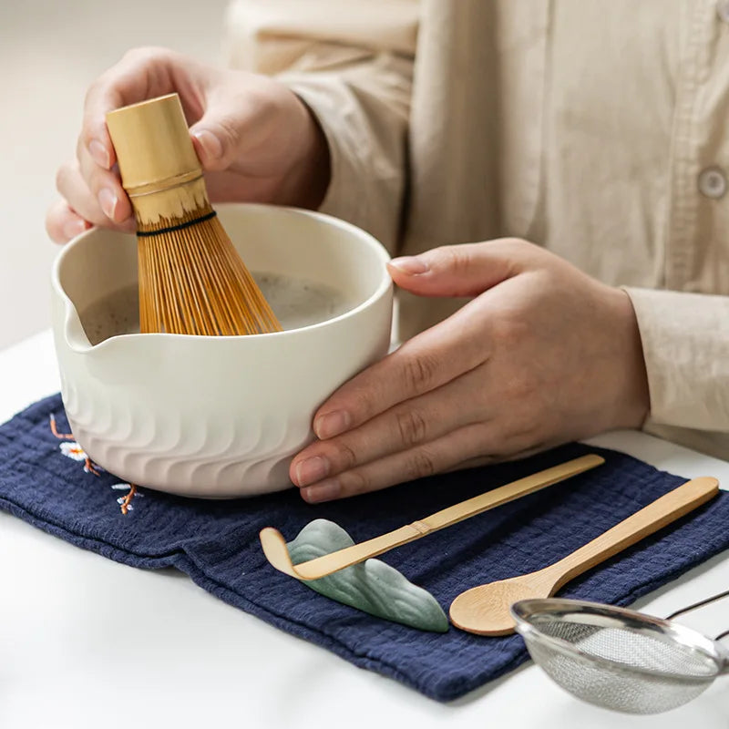 Matcha set – Handcrafted glazed bowl – Bamboo whisk – Japanese tea ceremony starter kit 2