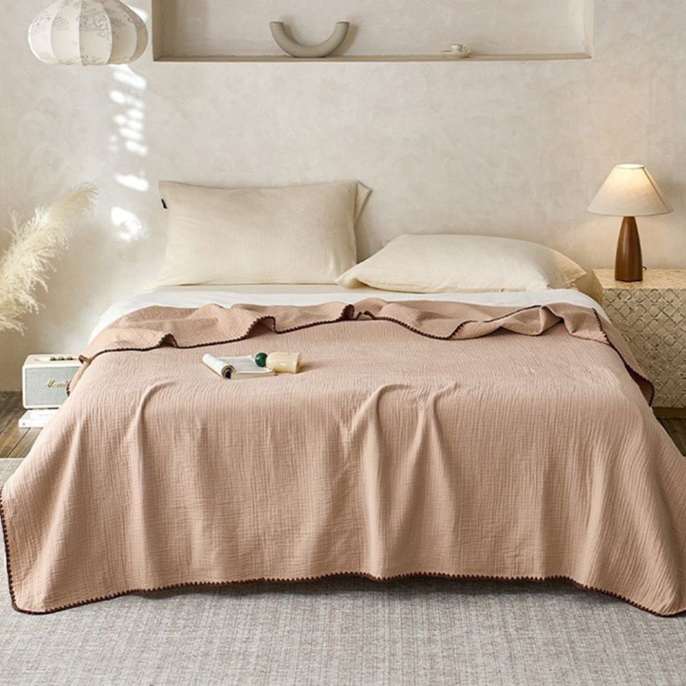 Muslin blanket – Lightweight cotton – Naturally crinkled texture – Versatile for all seasons 1