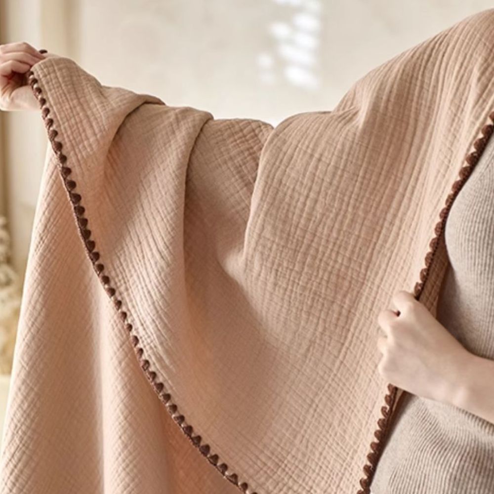 Muslin blanket – Lightweight cotton – Naturally crinkled texture – Versatile for all seasons 4