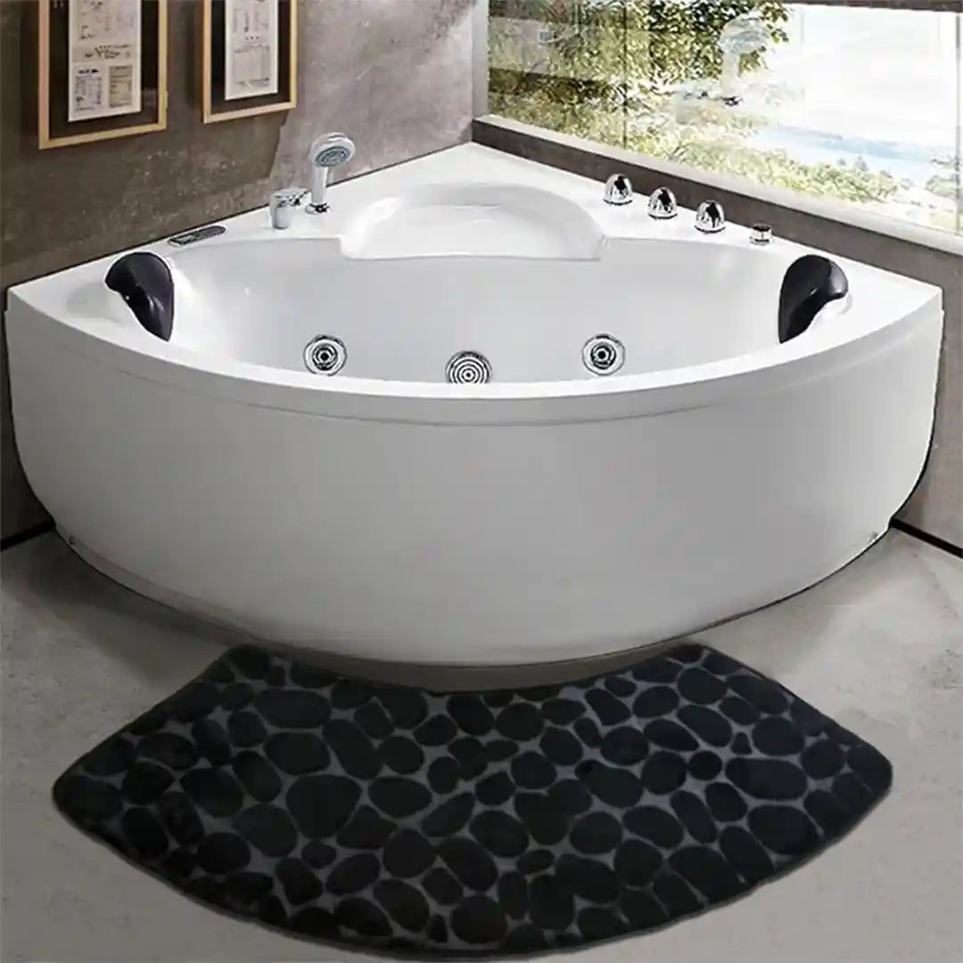 Non-slip bath mat – Soft flannel – Curved design – Super absorbent for modern bathrooms 1