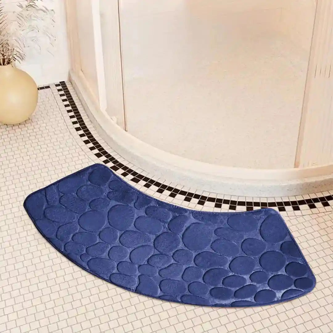 Non-slip bath mat – Soft flannel – Curved design – Super absorbent for modern bathrooms 3