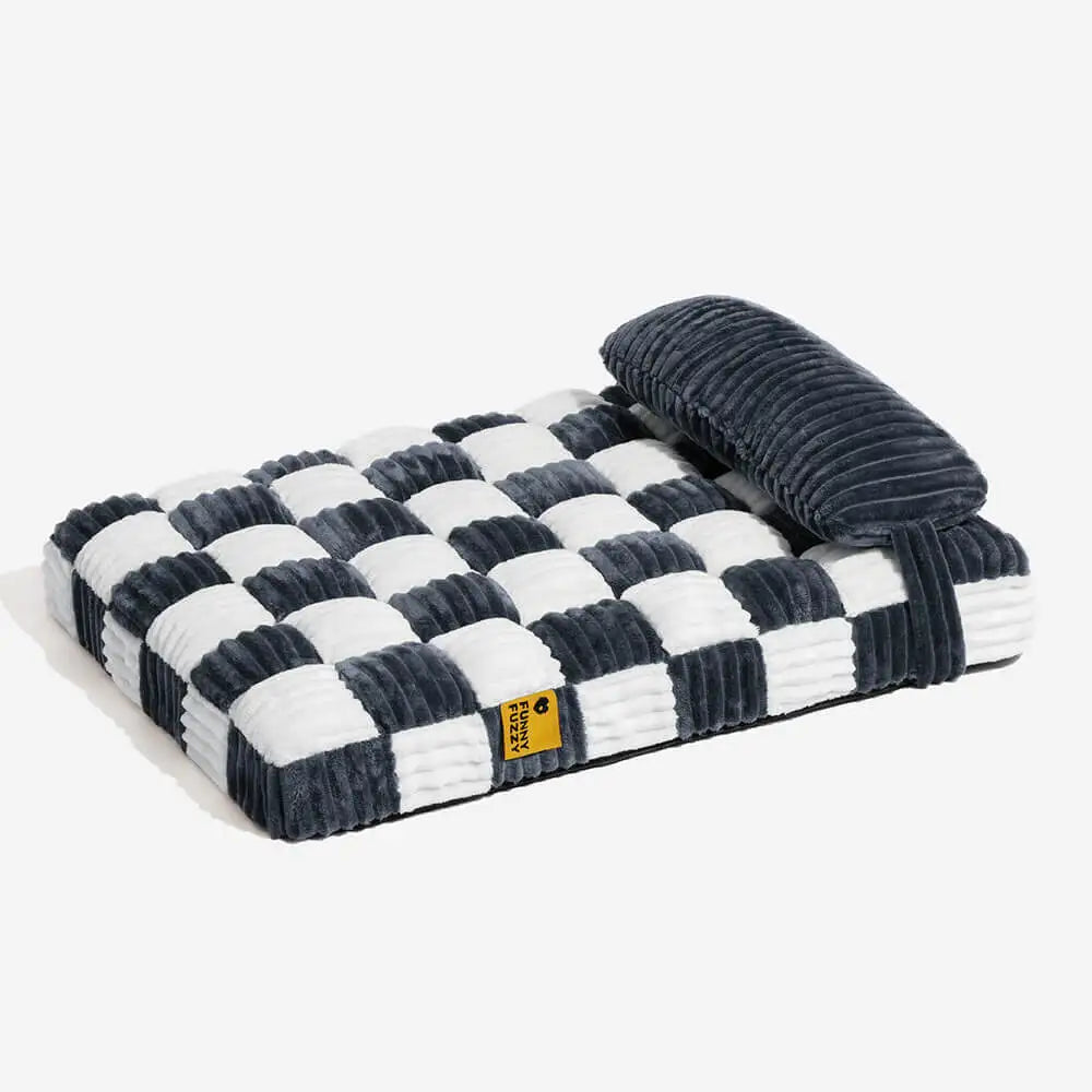 Orthopedic dog bed in soft gray fabric featuring a plush, supportive design. Ideal for pets needing extra comfort, with a stylish look that complements home decor 6