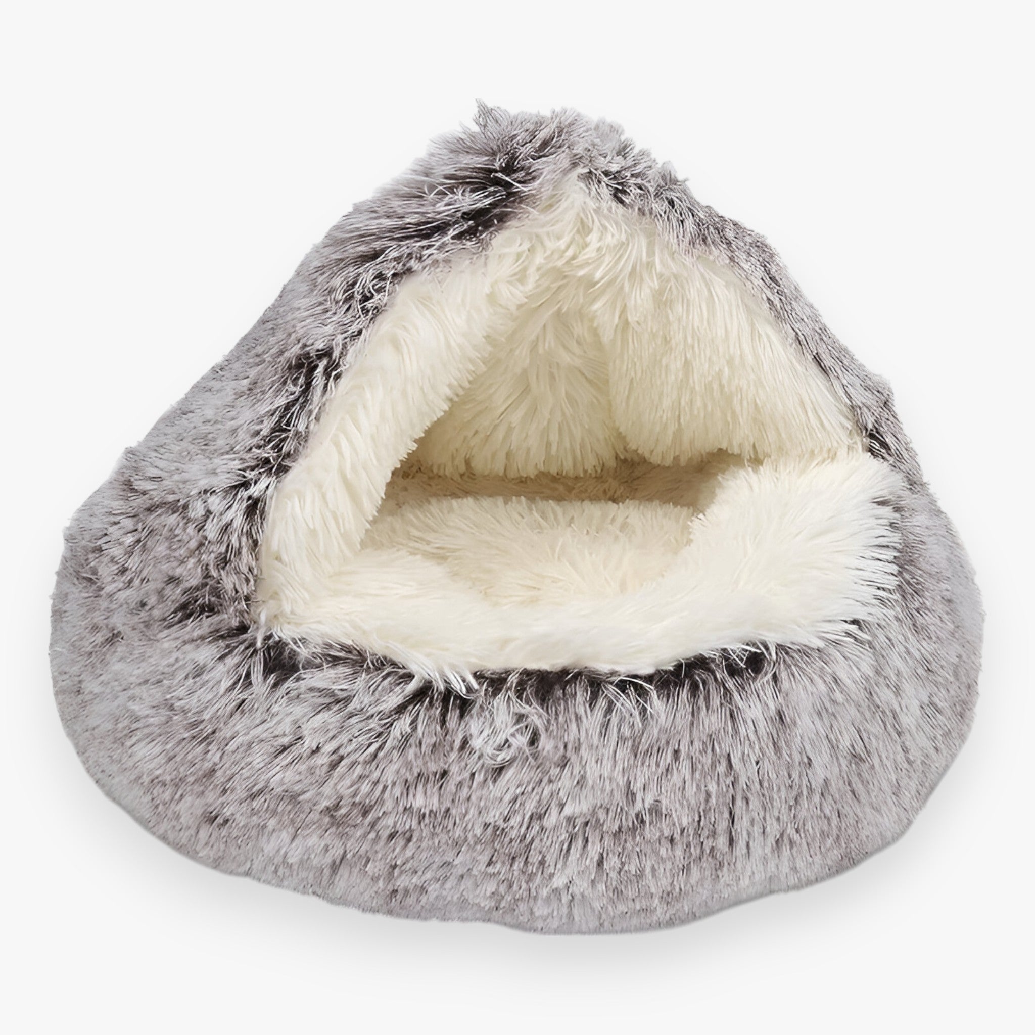 Cozy pet bed in plush velvet featuring a winter design, perfect for dogs and cats. Soft and comfortable, available in multiple sizes to suit any pet 0