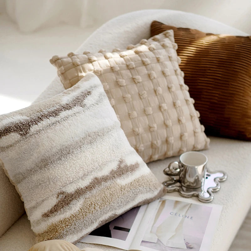 Pillow cover – Polyester blend – Italian brown coffee design – Modern geometric pattern – 17.7 x 17.7 in 1
