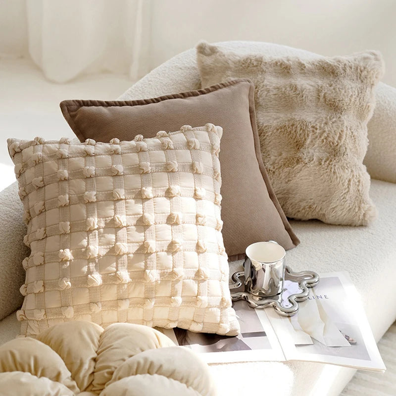 Pillow cover – Polyester blend – Italian brown coffee design – Modern geometric pattern – 17.7 x 17.7 in 2