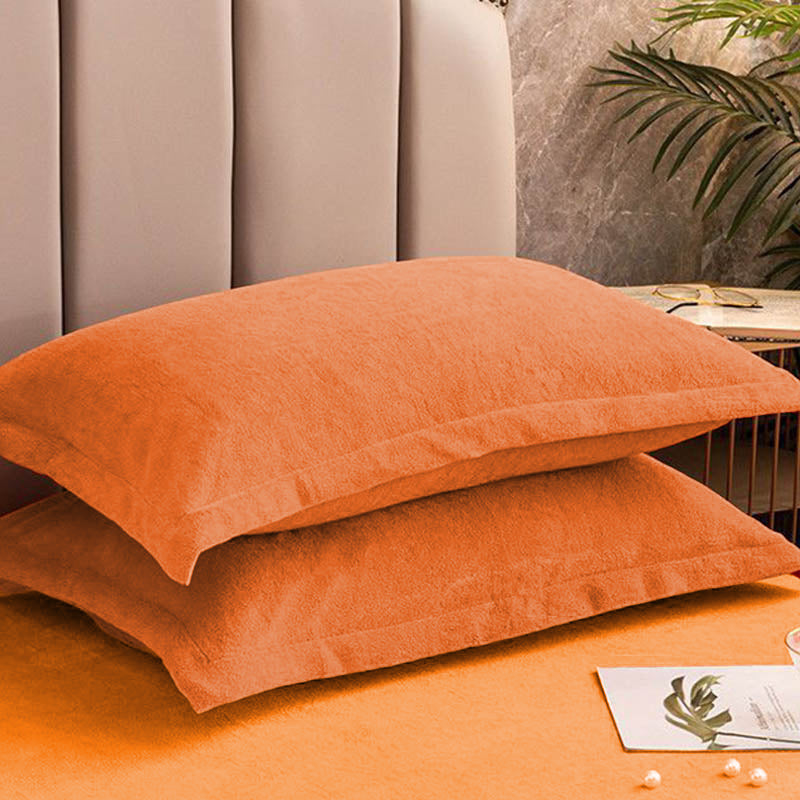 Pillowcases – Soft fleece – Solid color design – Elegant bedding accessory – 16 x 21 in & 19 x 29 in 1
