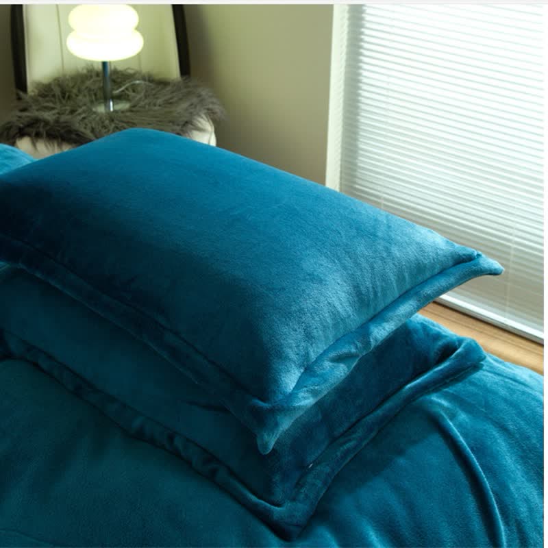 Pillowcases – Soft fleece – Solid color design – Elegant bedding accessory – 16 x 21 in & 19 x 29 in 2