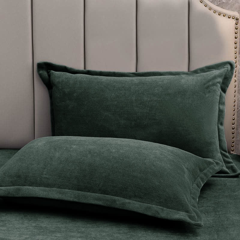 Pillowcases – Soft fleece – Solid color design – Elegant bedding accessory – 16 x 21 in & 19 x 29 in 3