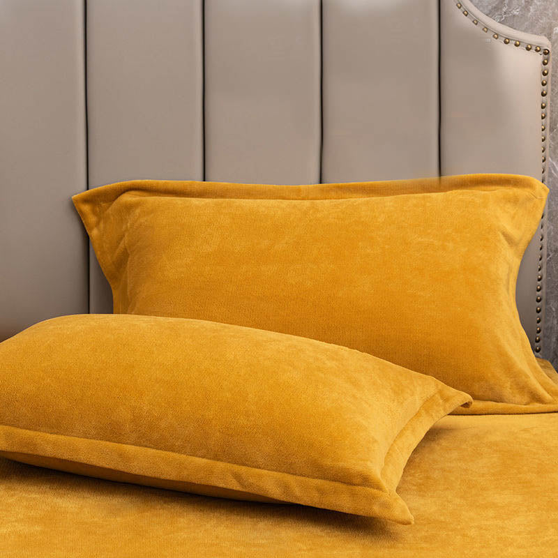 Pillowcases – Soft fleece – Solid color design – Elegant bedding accessory – 16 x 21 in & 19 x 29 in 9