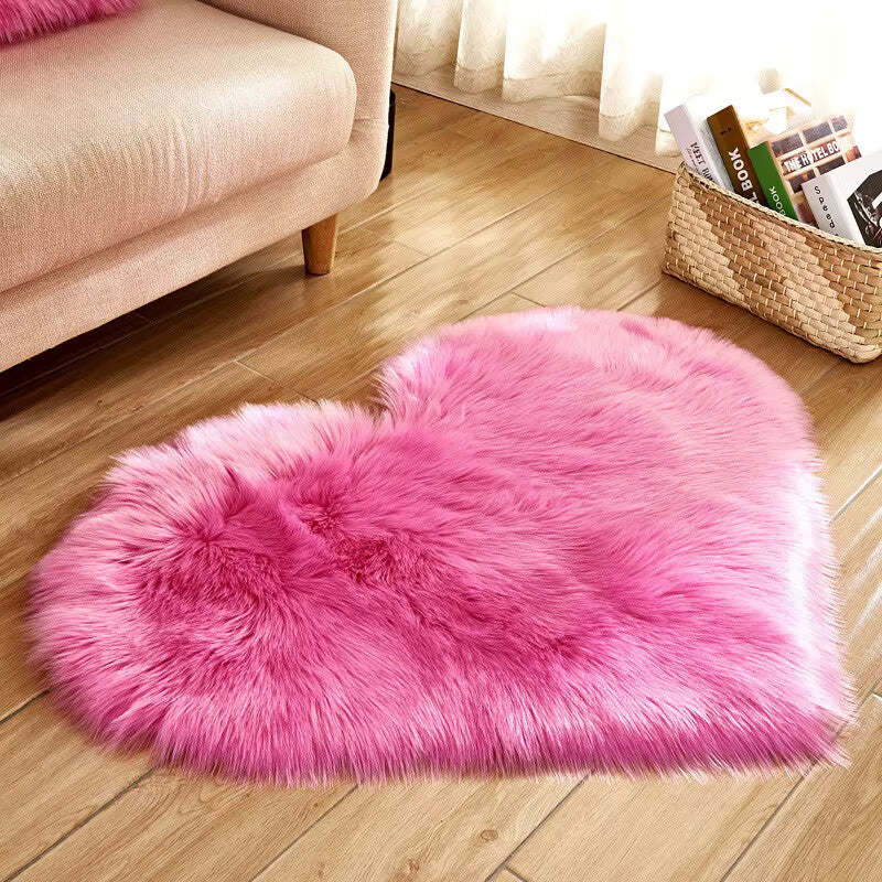 Plush heart rug – Soft fabric – Non-slip backing – Cozy home accent for living room or bedroom 6